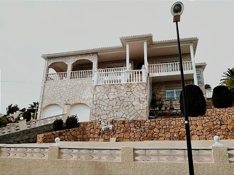 3 bedroom Villa in La Nucia - BNB96854 - Photo - 30