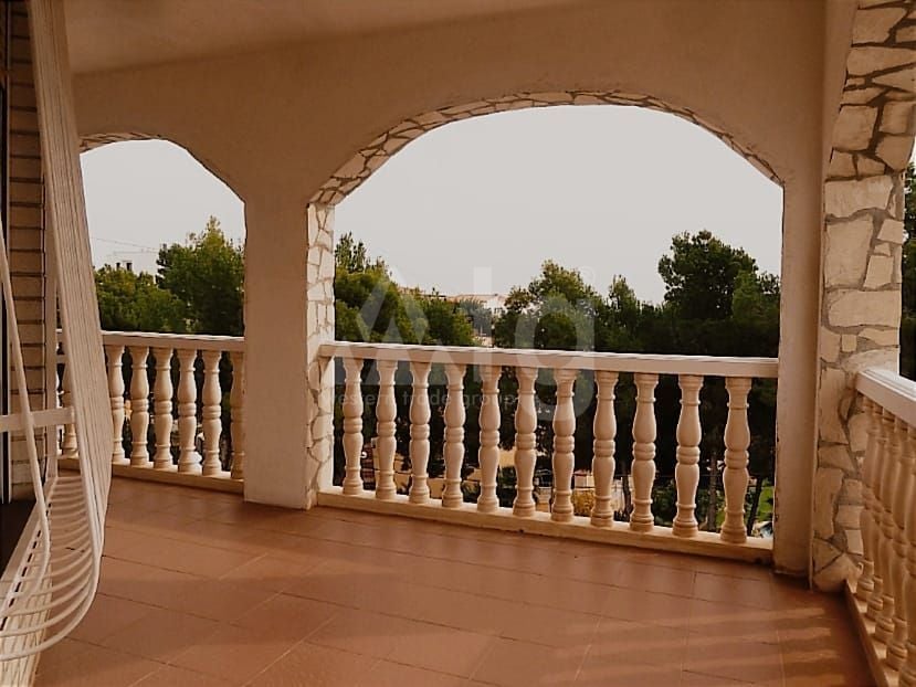 3 bedroom Villa in La Nucia - BNB96854 - Photo - 6