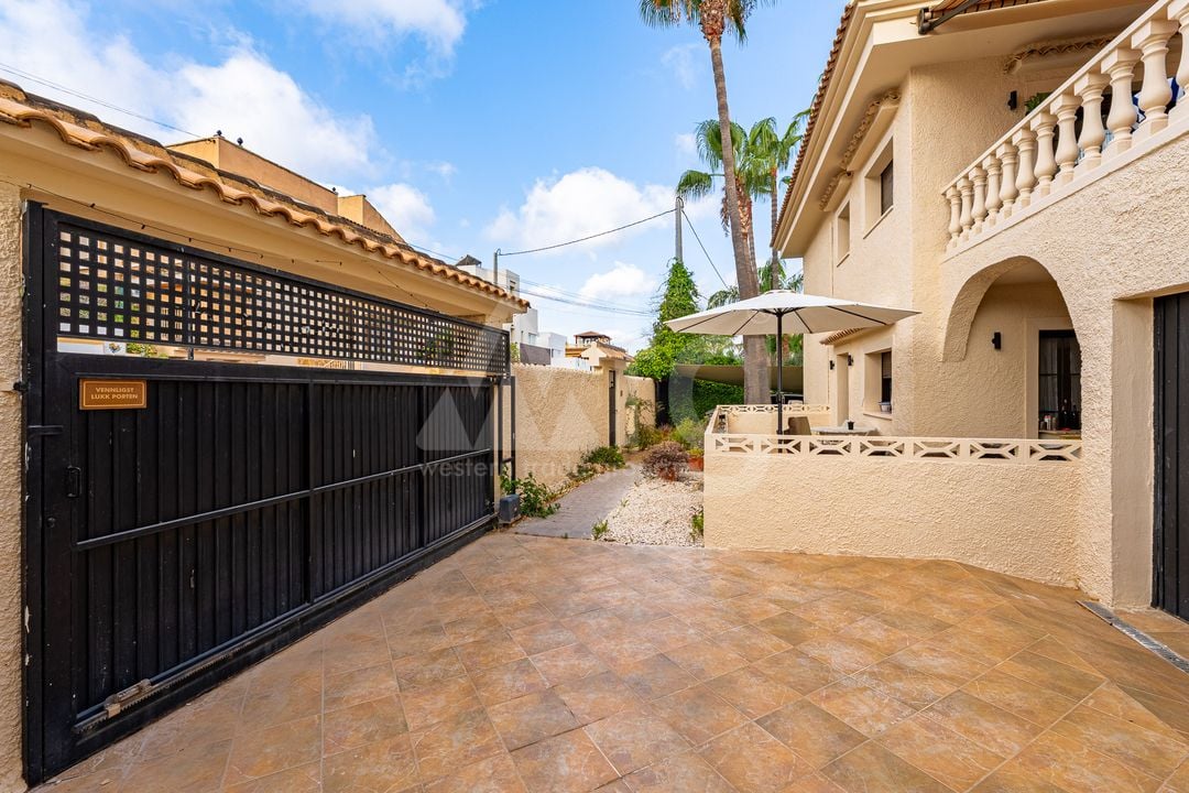 15 bedroom Villa in Albir - CGN97186 - Photo - 36