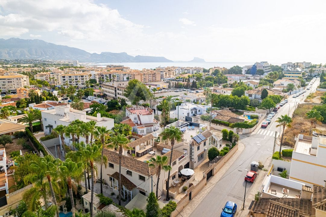 15 bedroom Villa in Albir - CGN97186 - Photo - 46