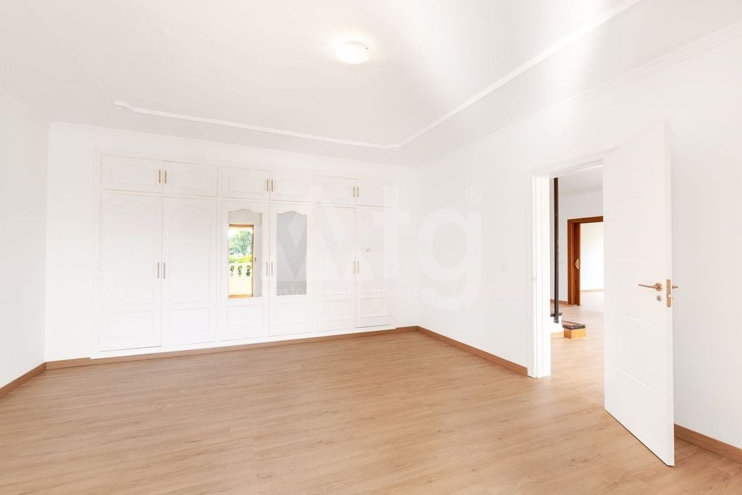 6 bedroom Villa in Alfaz del Pi - HMC97243 - Photo - 20