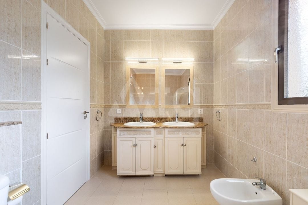 6 bedroom Villa in Alfaz del Pi - HMC97243 - Photo - 25