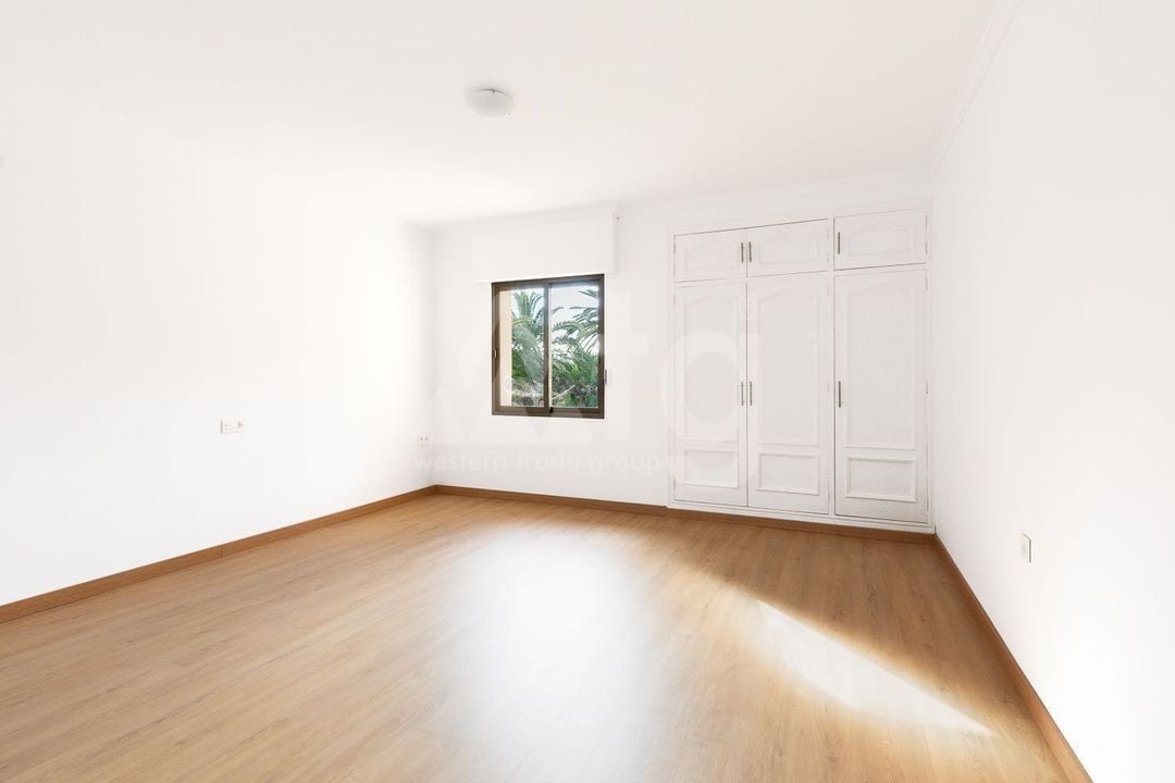 6 bedroom Villa in Alfaz del Pi - HMC97243 - Photo - 21