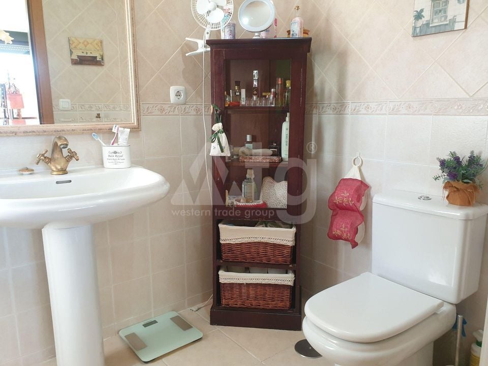 Appartement de 3 chambres à Benidorm - HMC97248 - Photo - 15