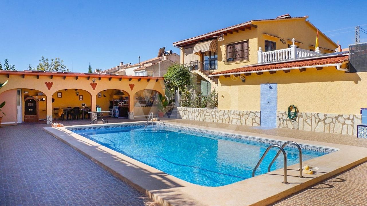5 bedroom Villa in La Nucia - HMC97258 - Photo - 1