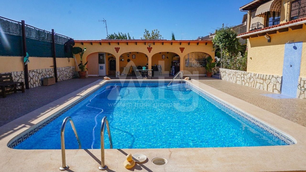 5 bedroom Villa in La Nucia - HMC97258 - Photo - 4