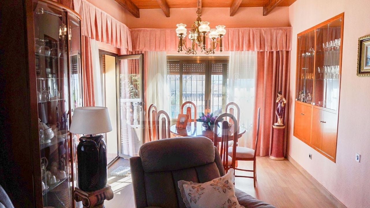 5 bedroom Villa in La Nucia - HMC97258 - Photo - 25