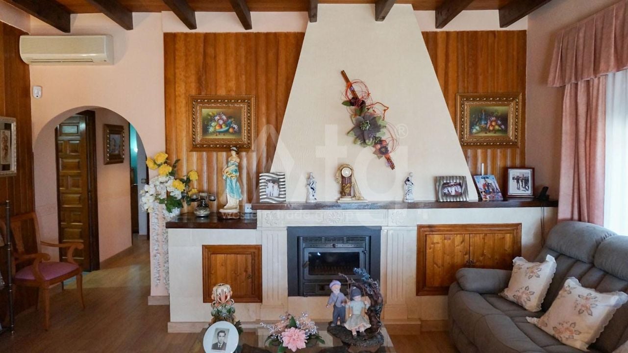 5 bedroom Villa in La Nucia - HMC97258 - Photo - 23