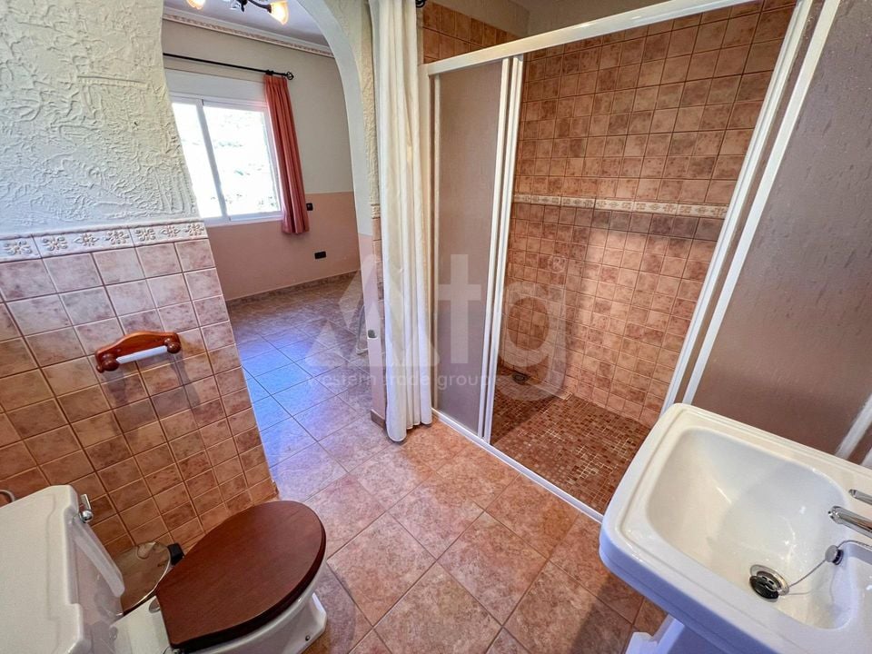 4 Schlafzimmer Villa in Callosa de Ensarriá - HMC97273 - Foto - 18