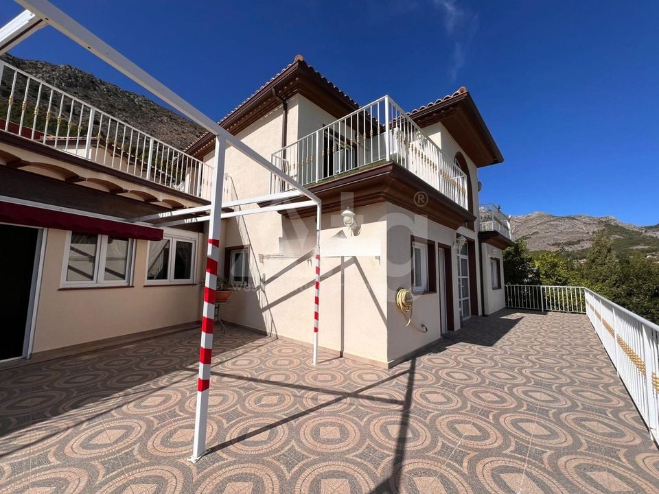 4 Schlafzimmer Villa in Callosa de Ensarriá - HMC97274 - Foto - 3