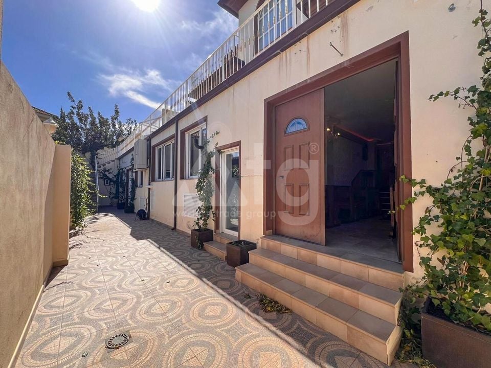 4 Schlafzimmer Villa in Callosa de Ensarriá - HMC97274 - Foto - 25