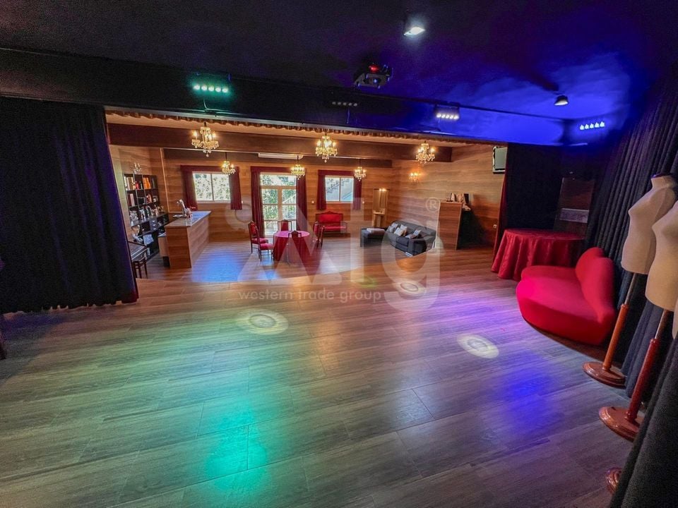 4 Schlafzimmer Villa in Callosa de Ensarriá - HMC97274 - Foto - 16