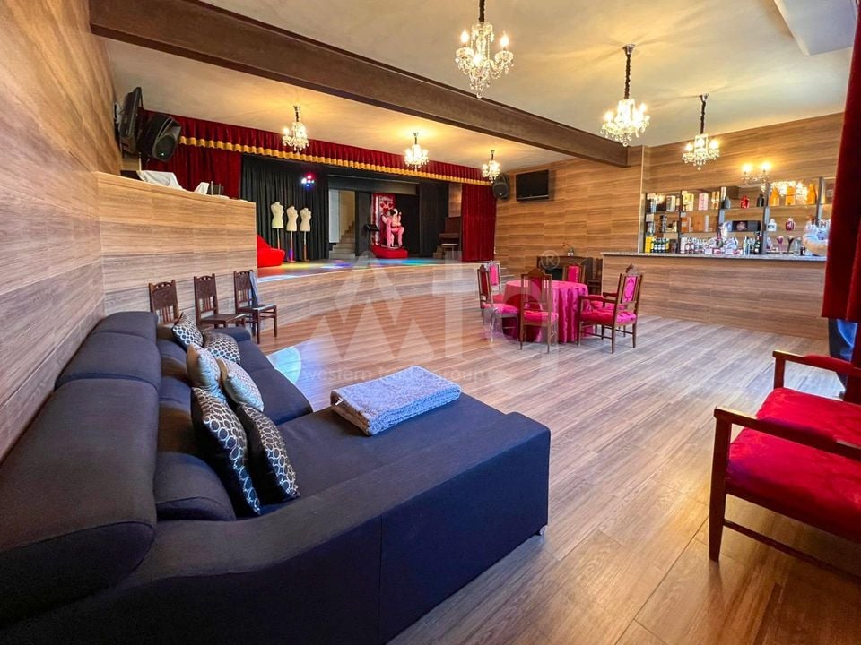 4 Schlafzimmer Villa in Callosa de Ensarriá - HMC97274 - Foto - 17