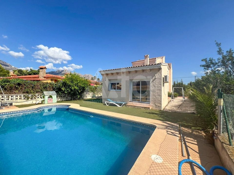 4 bedroom Villa in La Nucia - HMC97291 - Photo - 2