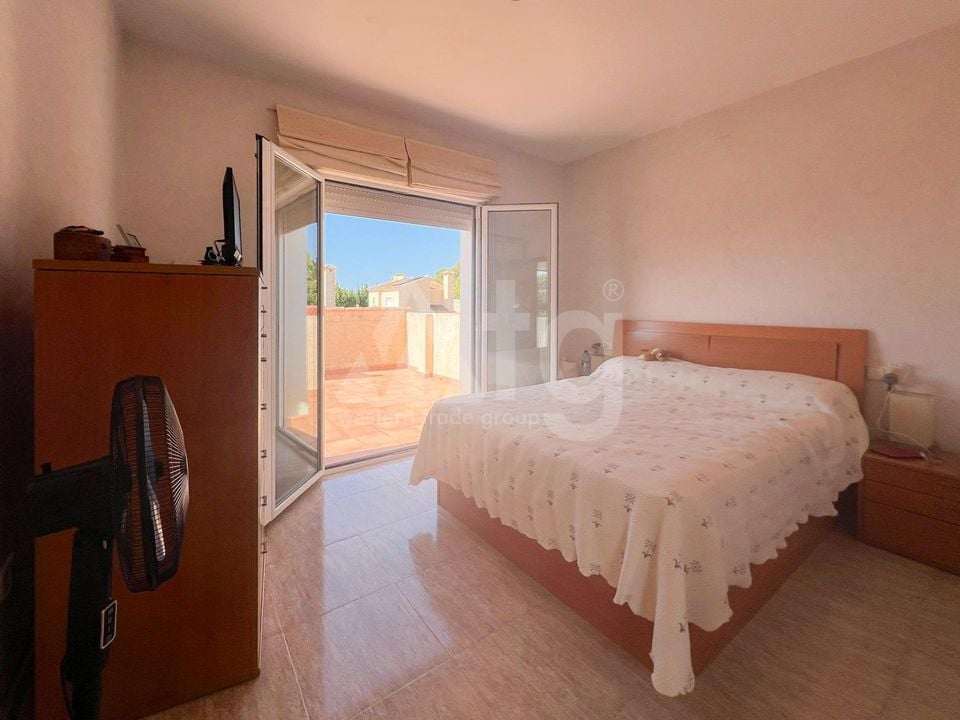 4 bedroom Villa in La Nucia - HMC97291 - Photo - 16