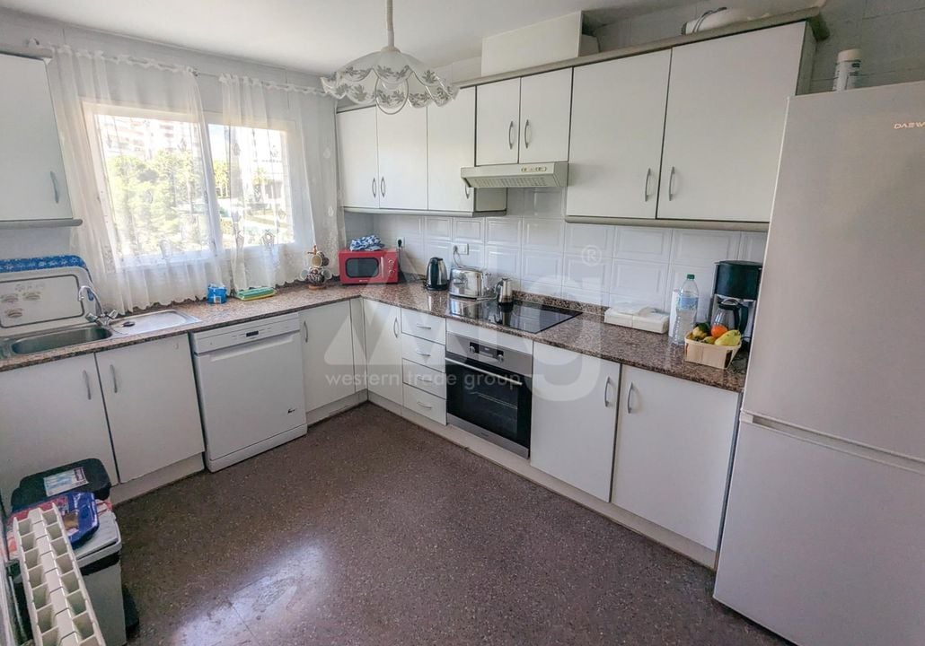 Apartament cu 3 dormitoare în Benidorm - HMC97302 - Imagini - 5