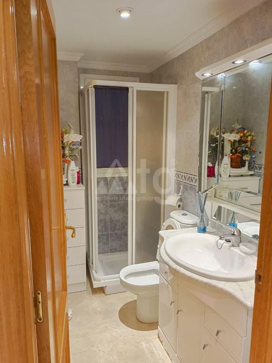 Appartement de 2 chambres à Benidorm - HMC97311 - Photo - 15