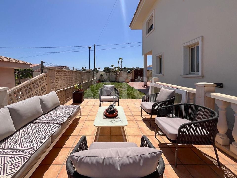 4 bedroom Villa in Alfaz del Pi - HMC97325 - Photo - 4