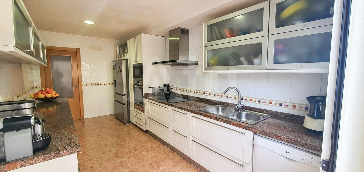 4 bedroom Villa in Alfaz del Pi - HMC97325 - Photo - 8