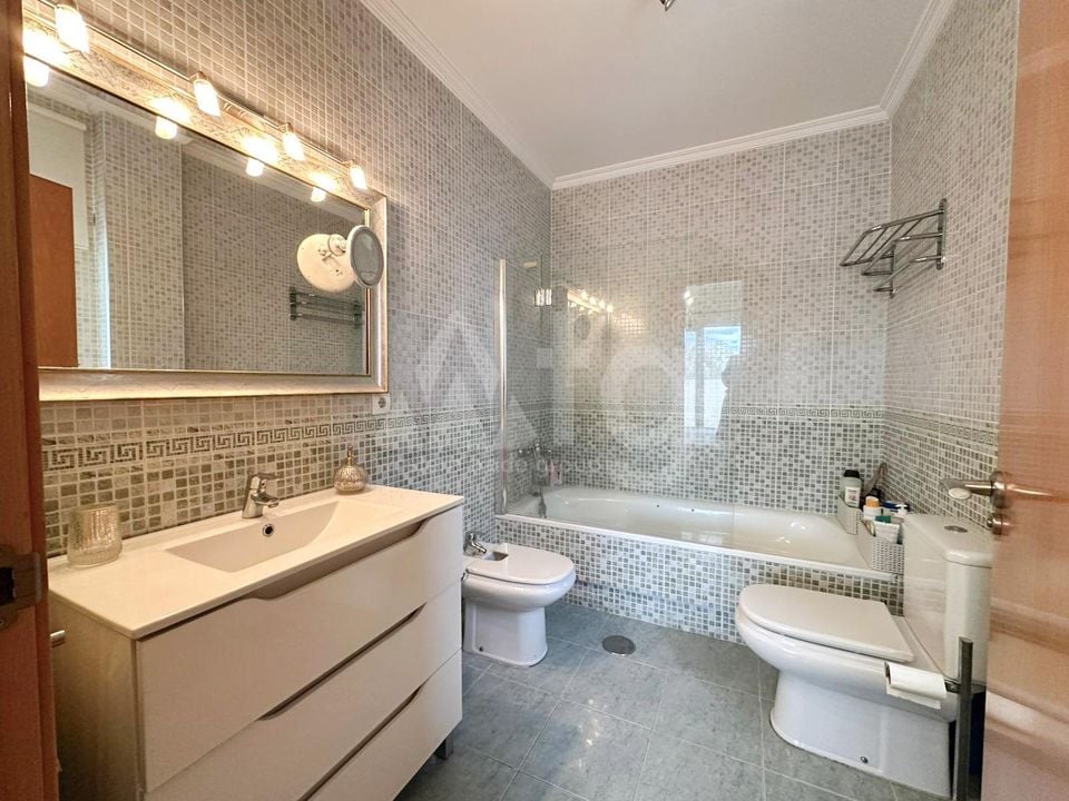 4 bedroom Villa in Alfaz del Pi - HMC97325 - Photo - 22