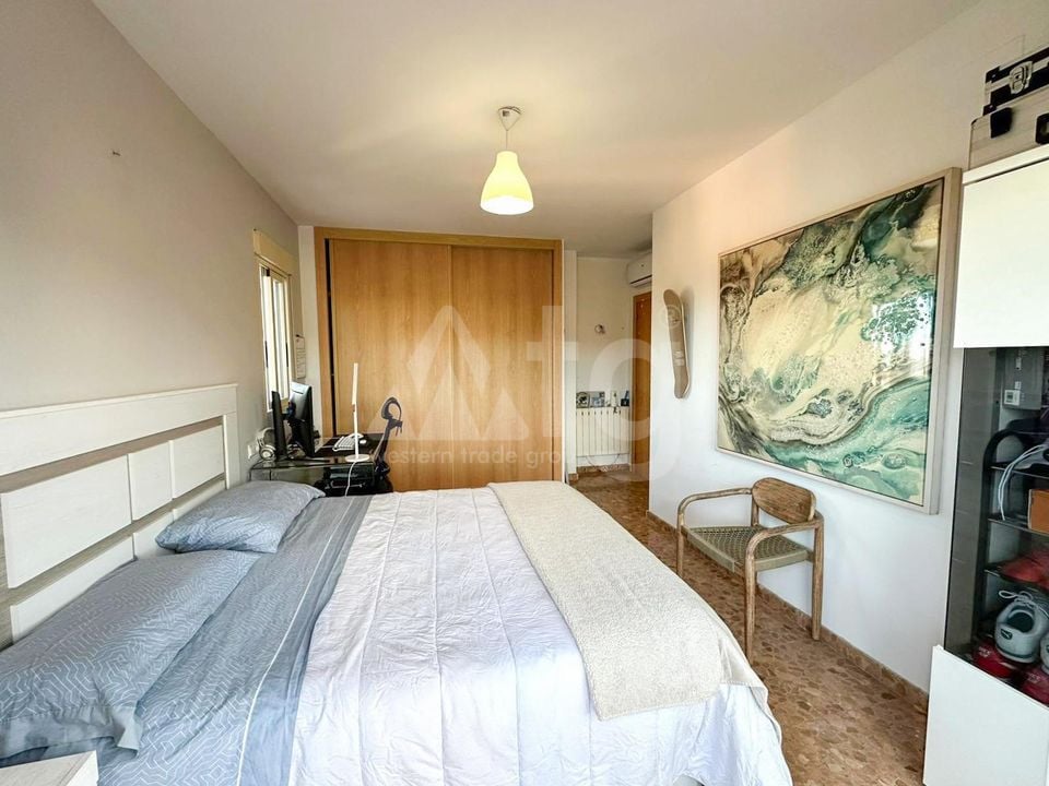 4 bedroom Villa in Alfaz del Pi - HMC97325 - Photo - 17