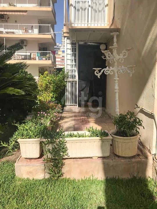 2 Schlafzimmer Appartement in Benidorm - HMC97338 - Foto - 2