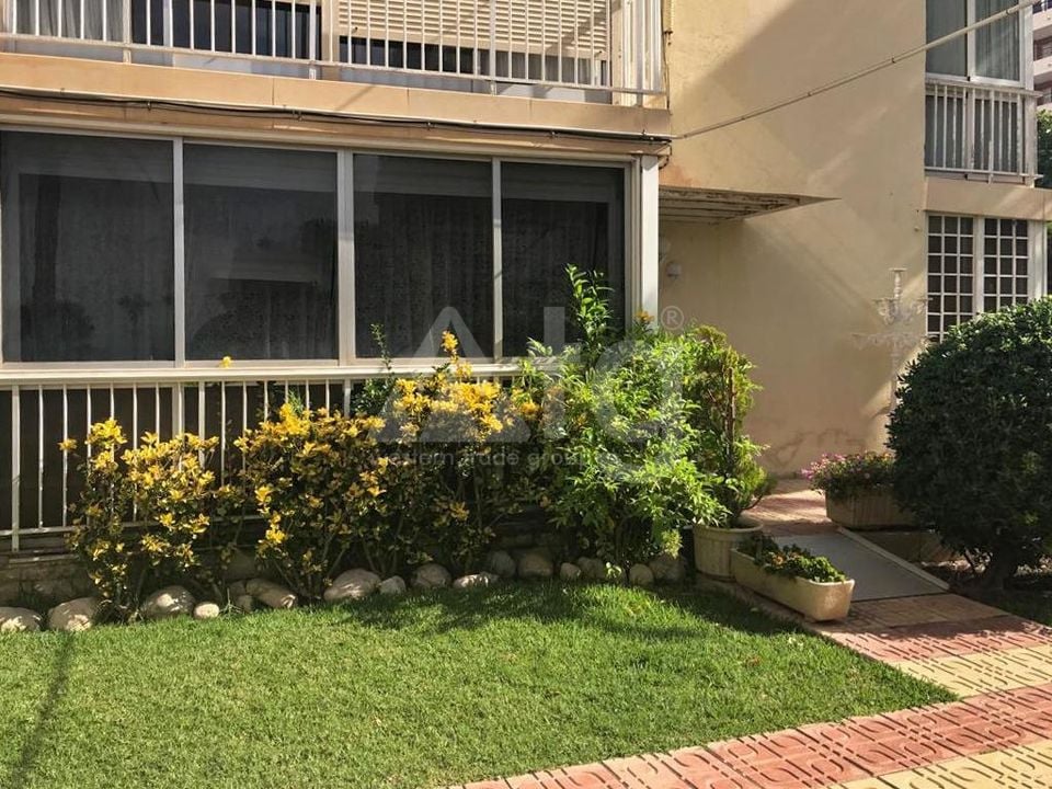 2 Schlafzimmer Appartement in Benidorm - HMC97338 - Foto - 1