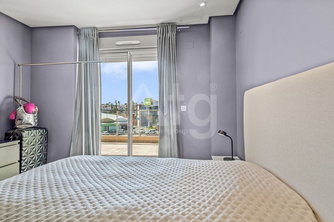 Penthouse de 4 chambres à Villamartin - CBE97997 - Photo - 14