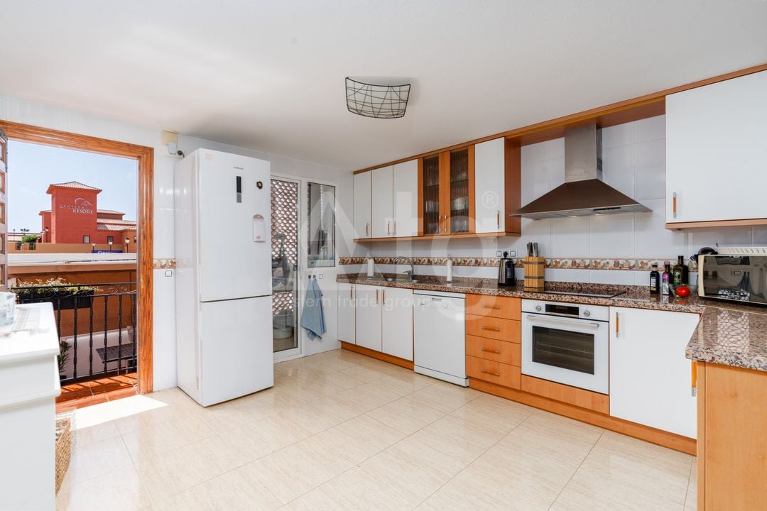 6 bedroom Townhouse in Gran Alacant - CBE98000 - Photo - 7