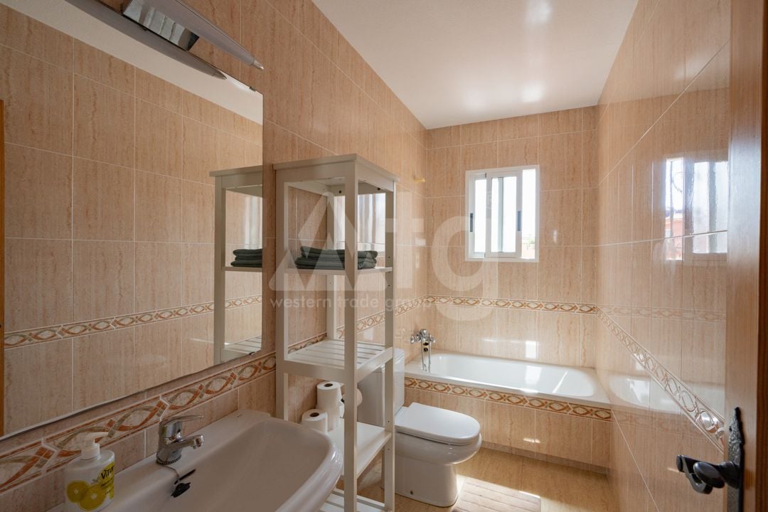 6 bedroom Townhouse in Gran Alacant - CBE98000 - Photo - 17