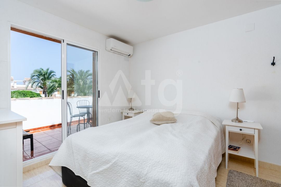 6 bedroom Townhouse in Gran Alacant - CBE98000 - Photo - 11