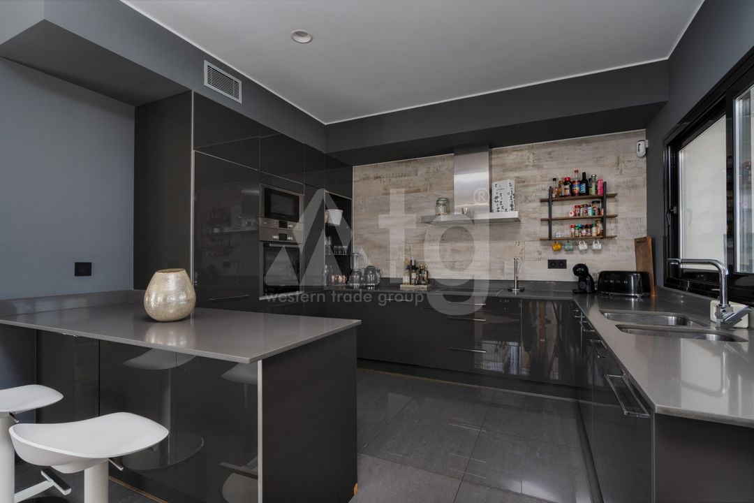7 bedroom Villa in San Fulgencio - CBE98001 - Photo - 13