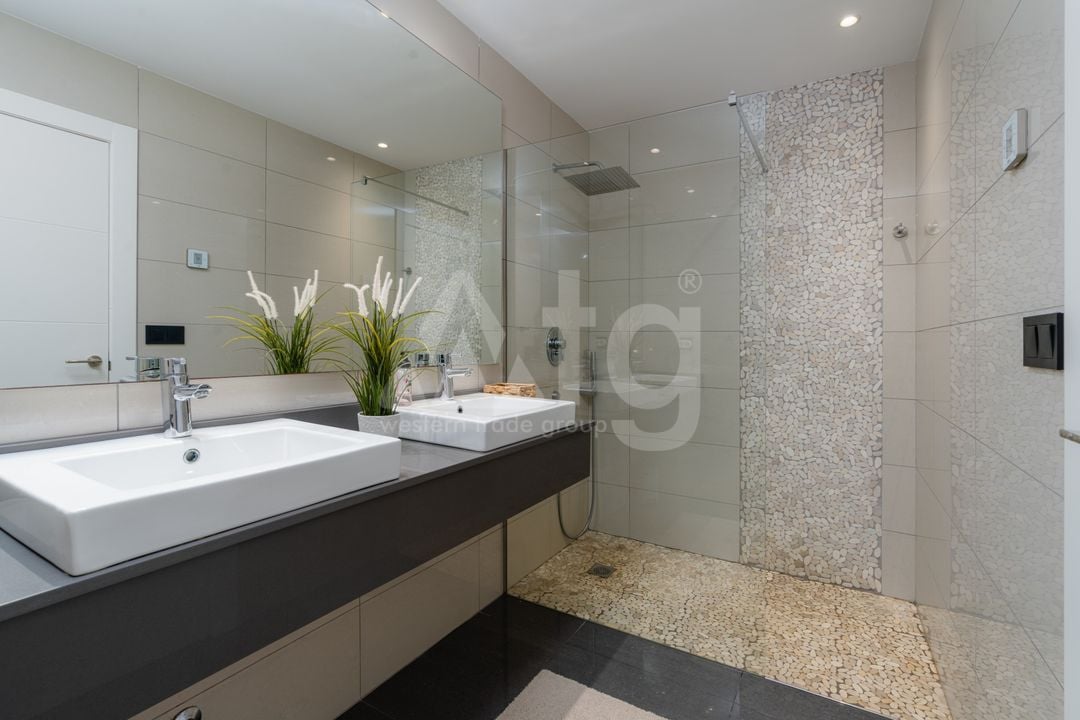7 bedroom Villa in San Fulgencio - CBE98001 - Photo - 19