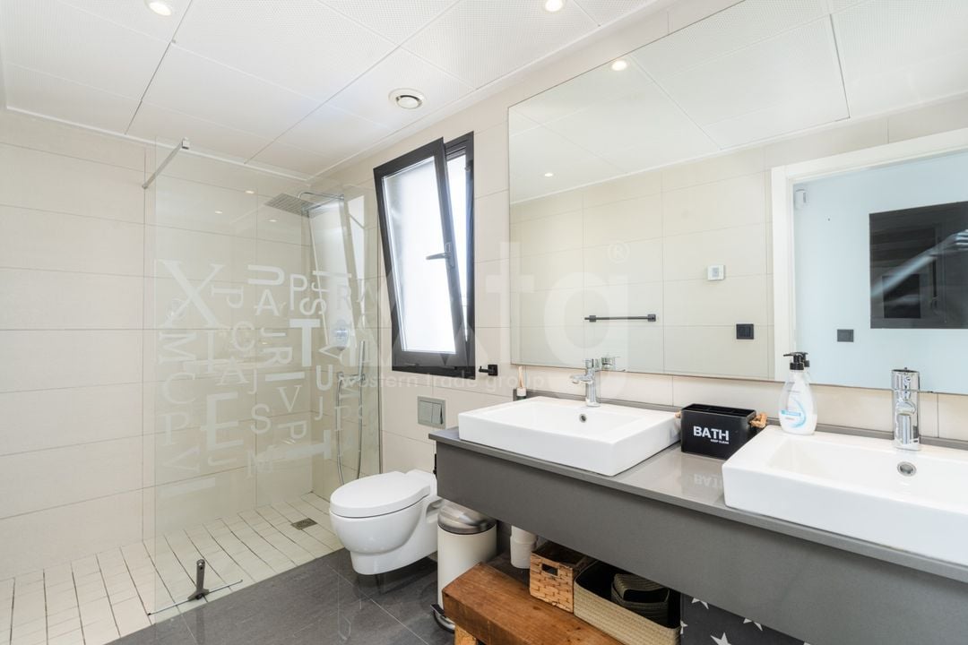 7 bedroom Villa in San Fulgencio - CBE98001 - Photo - 23