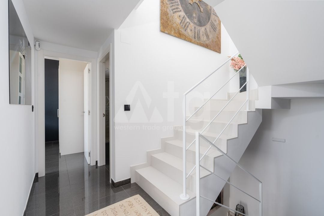 7 bedroom Villa in San Fulgencio - CBE98001 - Photo - 24