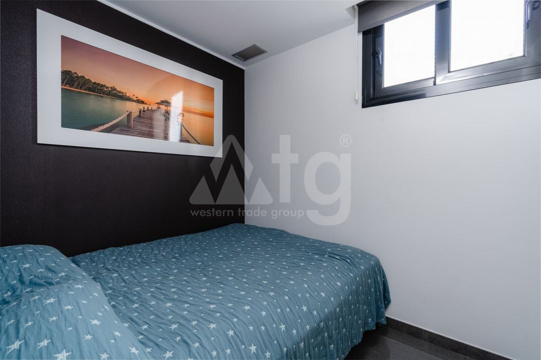7 bedroom Villa in San Fulgencio - CBE98001 - Photo - 33