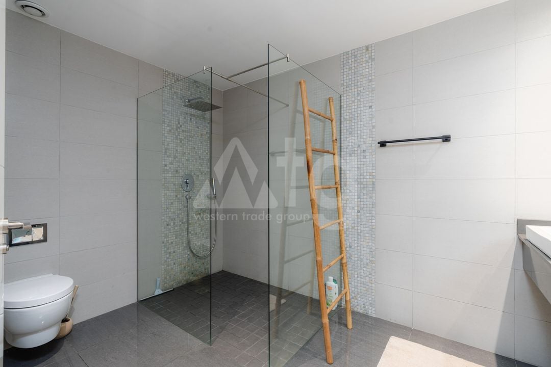 7 bedroom Villa in San Fulgencio - CBE98001 - Photo - 35