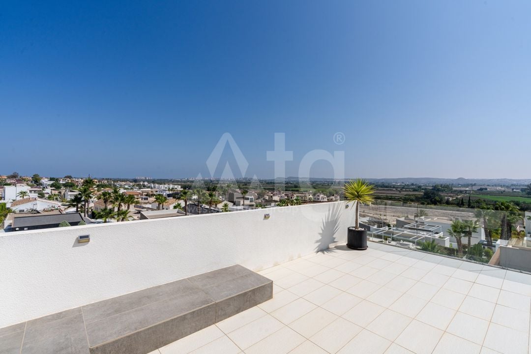 7 bedroom Villa in San Fulgencio - CBE98001 - Photo - 45