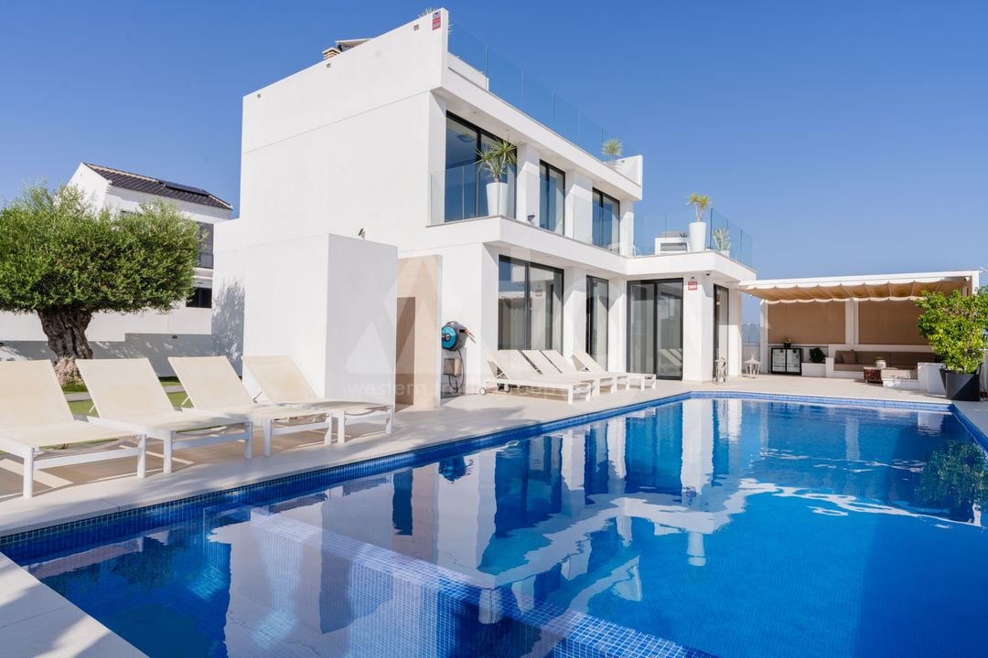 7 bedroom Villa in San Fulgencio - CBE98001 - Photo - 1