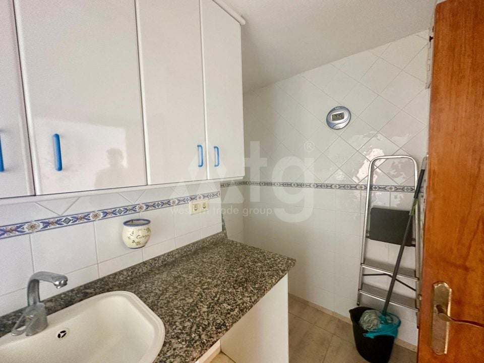 Appartement de 3 chambres à Benidorm - HMC98031 - Photo - 5