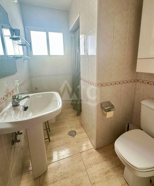 Appartement de 3 chambres à Benidorm - HMC98031 - Photo - 10