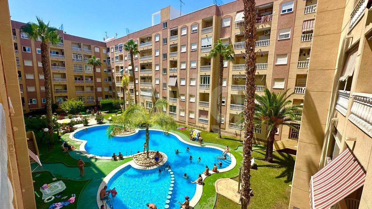Apartament cu 2 dormitoare în Torrevieja - CT98196 - Imagini - 1