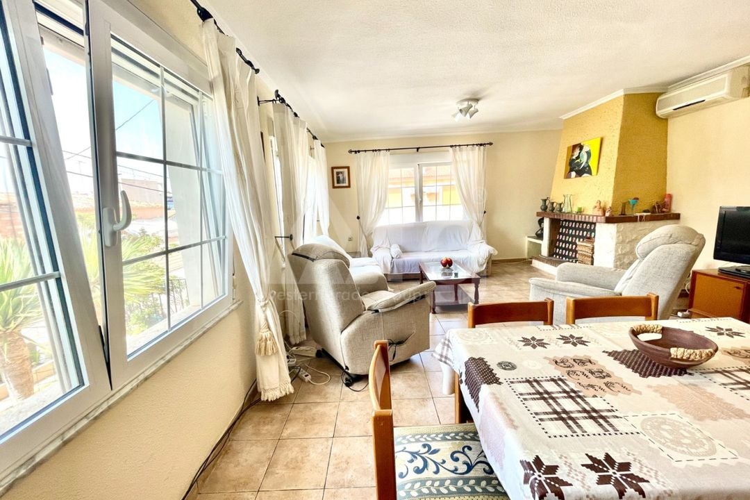 6 bedroom Villa in San Miguel de Salinas - SLN98381 - Photo - 8