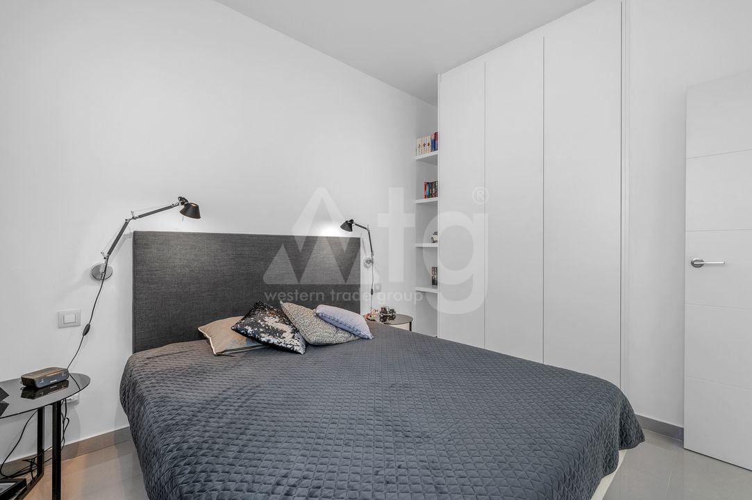 4 bedroom Villa in Guardamar del Segura - CBB149858 - Photo - 14