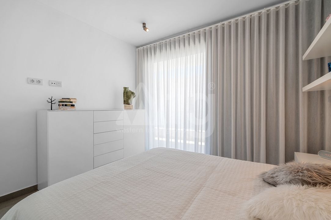 4 bedroom Villa in Guardamar del Segura - CBB149858 - Photo - 19