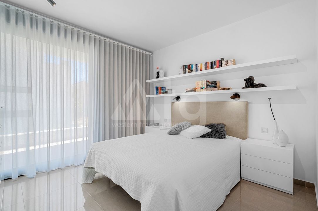 4 bedroom Villa in Guardamar del Segura - CBB149858 - Photo - 18