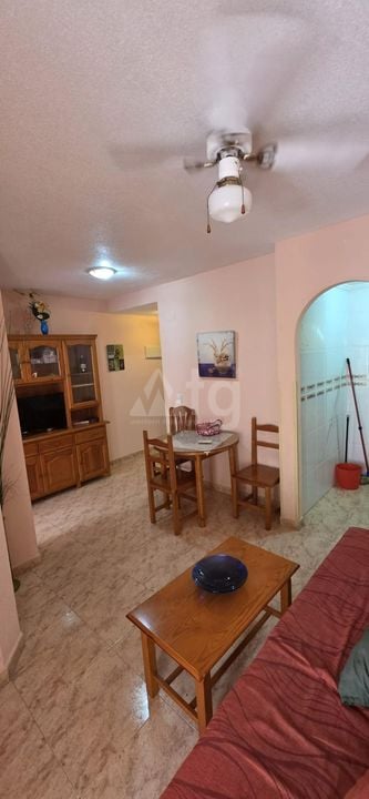 1 Schlafzimmer Appartement in Torrevieja - VEC99062 - Foto - 2