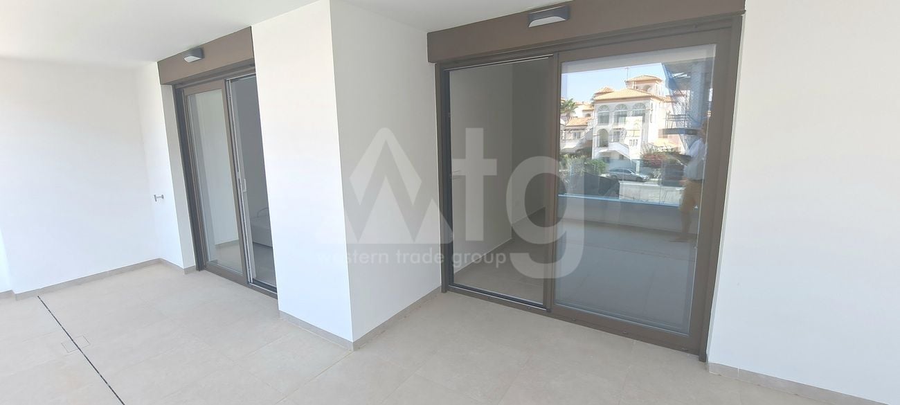 2 bedroom Apartment in Playa Flamenca - SLS99065 - Photo - 12