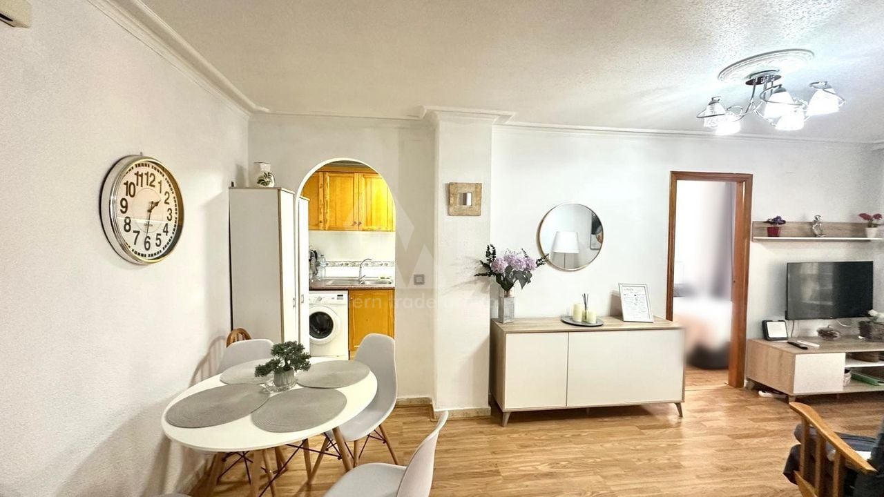 2 bedroom Apartment in Torrevieja - CT101988 - Photo - 7