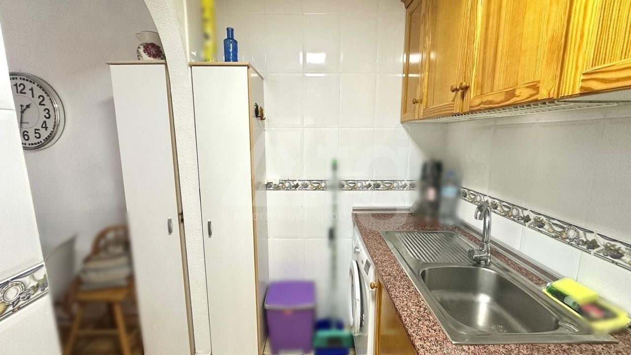2 bedroom Apartment in Torrevieja - CT101988 - Photo - 10